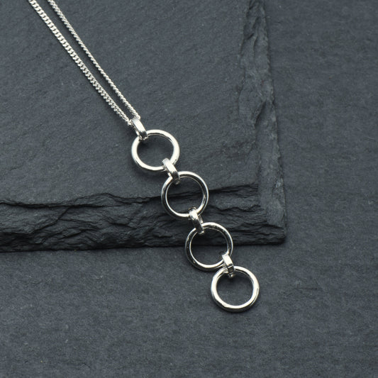 Sterling Silver Circle Link Pendant